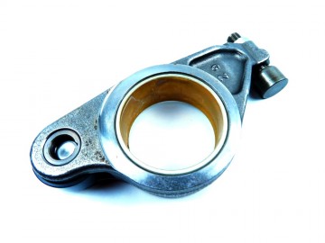 Culbuteur d'admission Volvo Penta D16